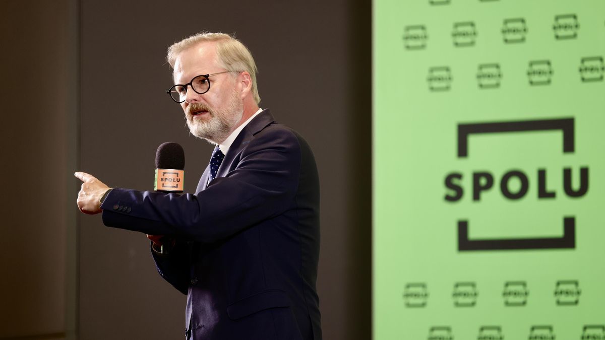 Fiala si řekl o hlasy Pirátů i Starostů: Jedině já mohu porazit Babiše